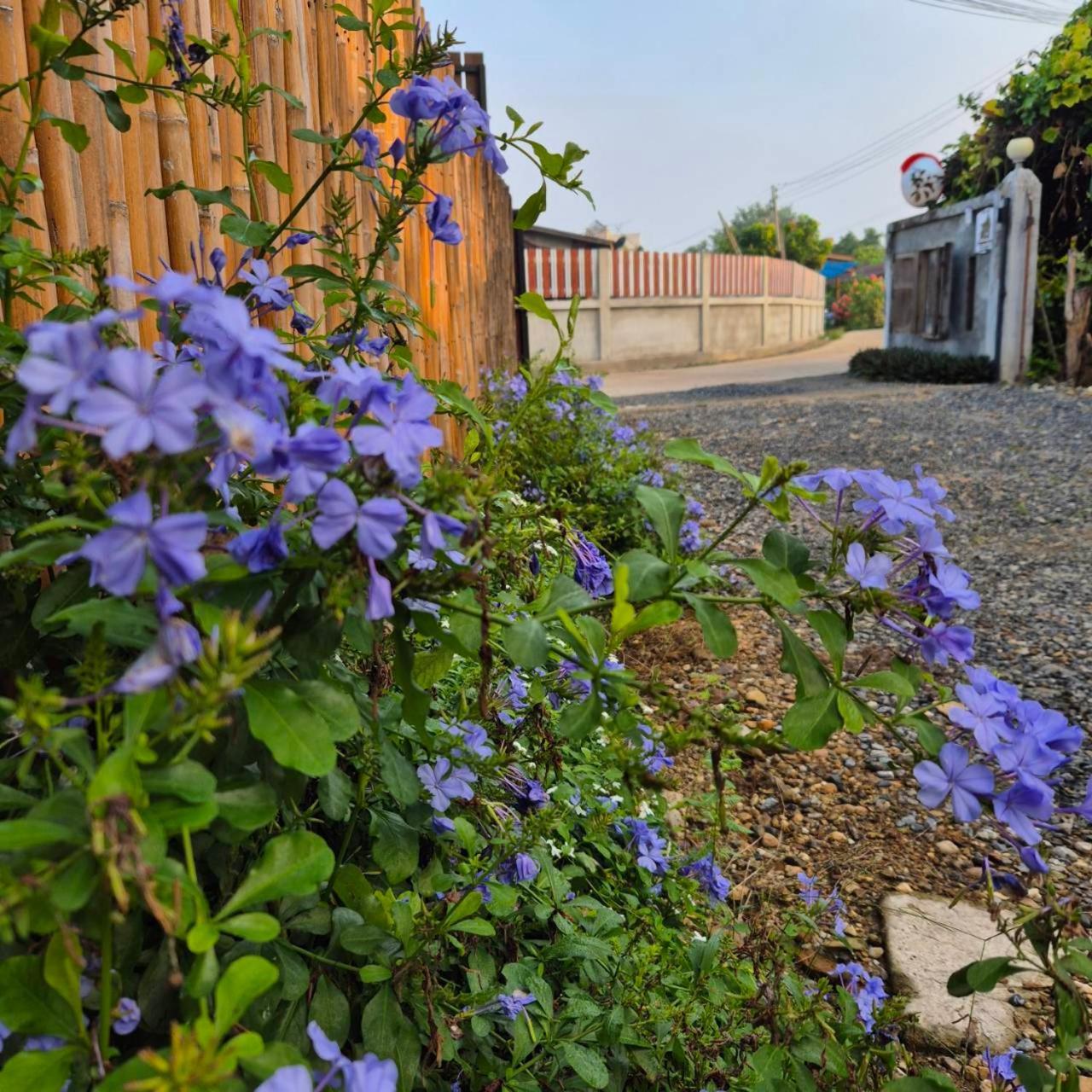 Kedthawa Homestay เฮือนเก็ดถะหวา Ban Cho Lae Esterno foto